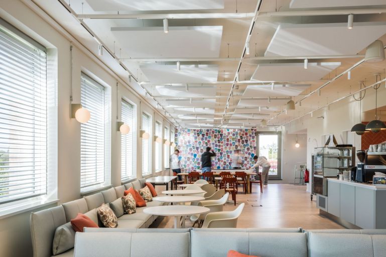 bob-hannover-0109-lampe-an