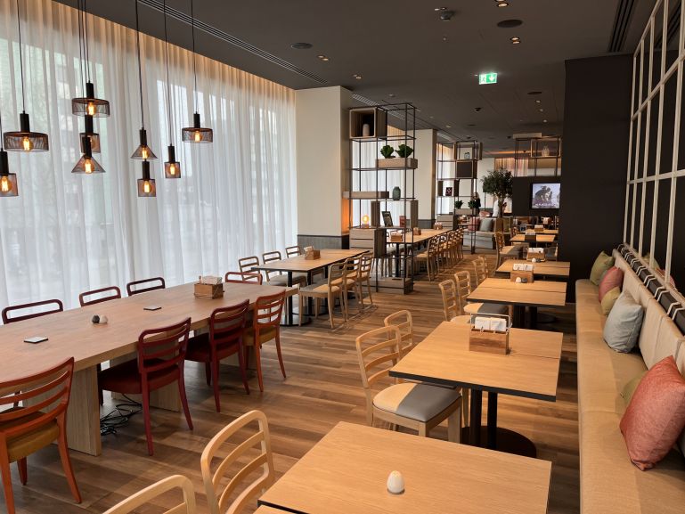 ich-lichtplanung-business-hotel-1