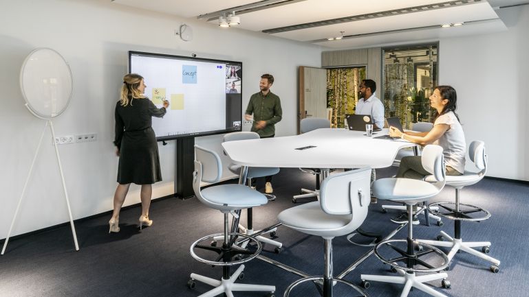 4_olympus_emea_zentrale_hybride_kollaboration