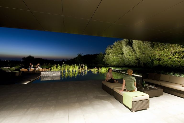 tma_120818_01_0120_web_image_web